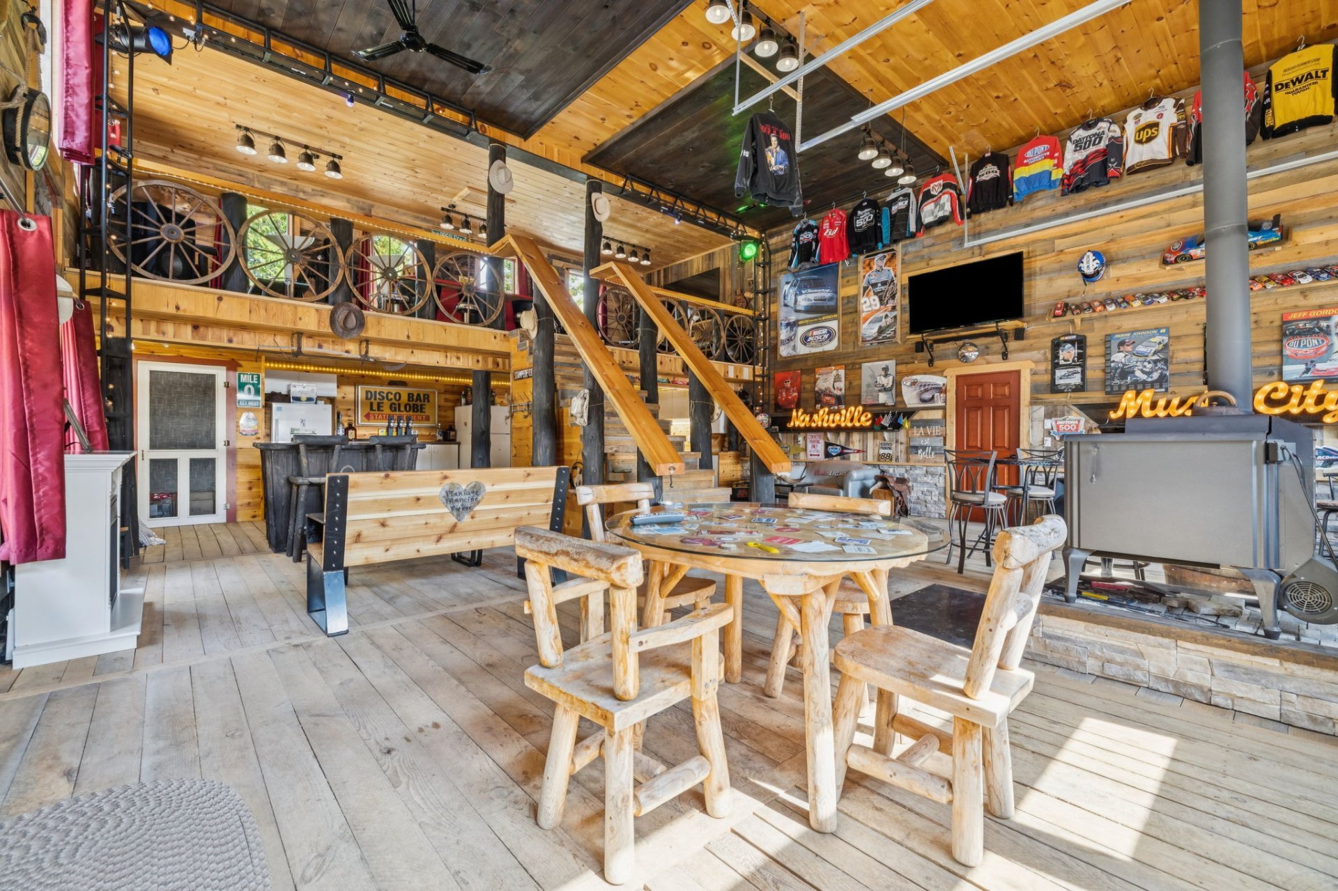 Garage