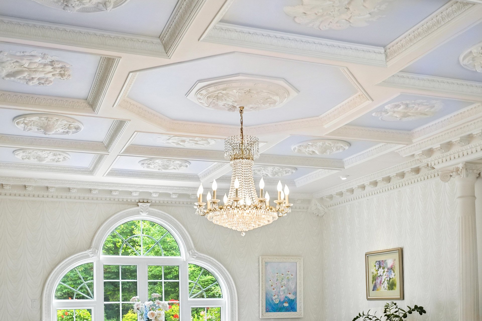 Ceiling - Chandelier