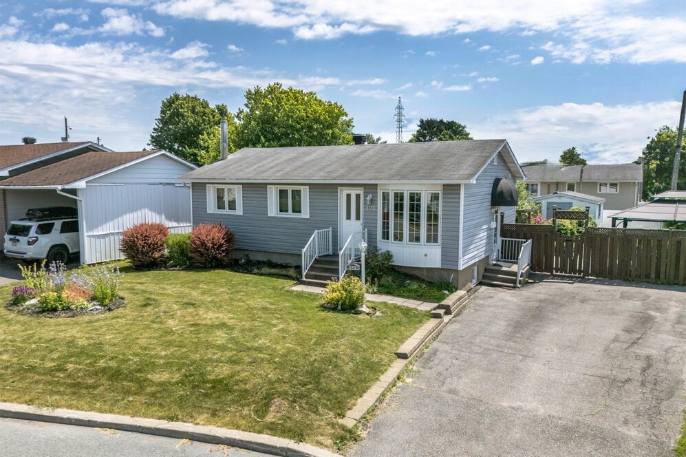 591 Rue Hurd 