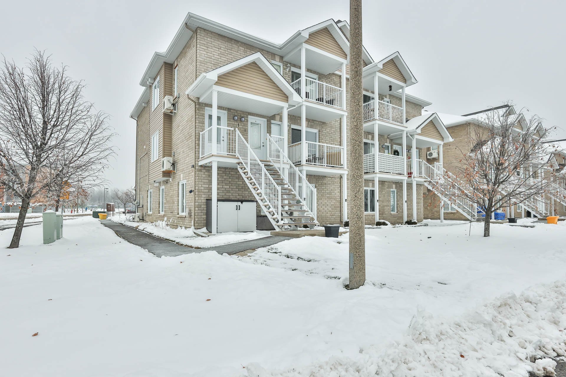 1 Rue Alphonse-Labelle 2