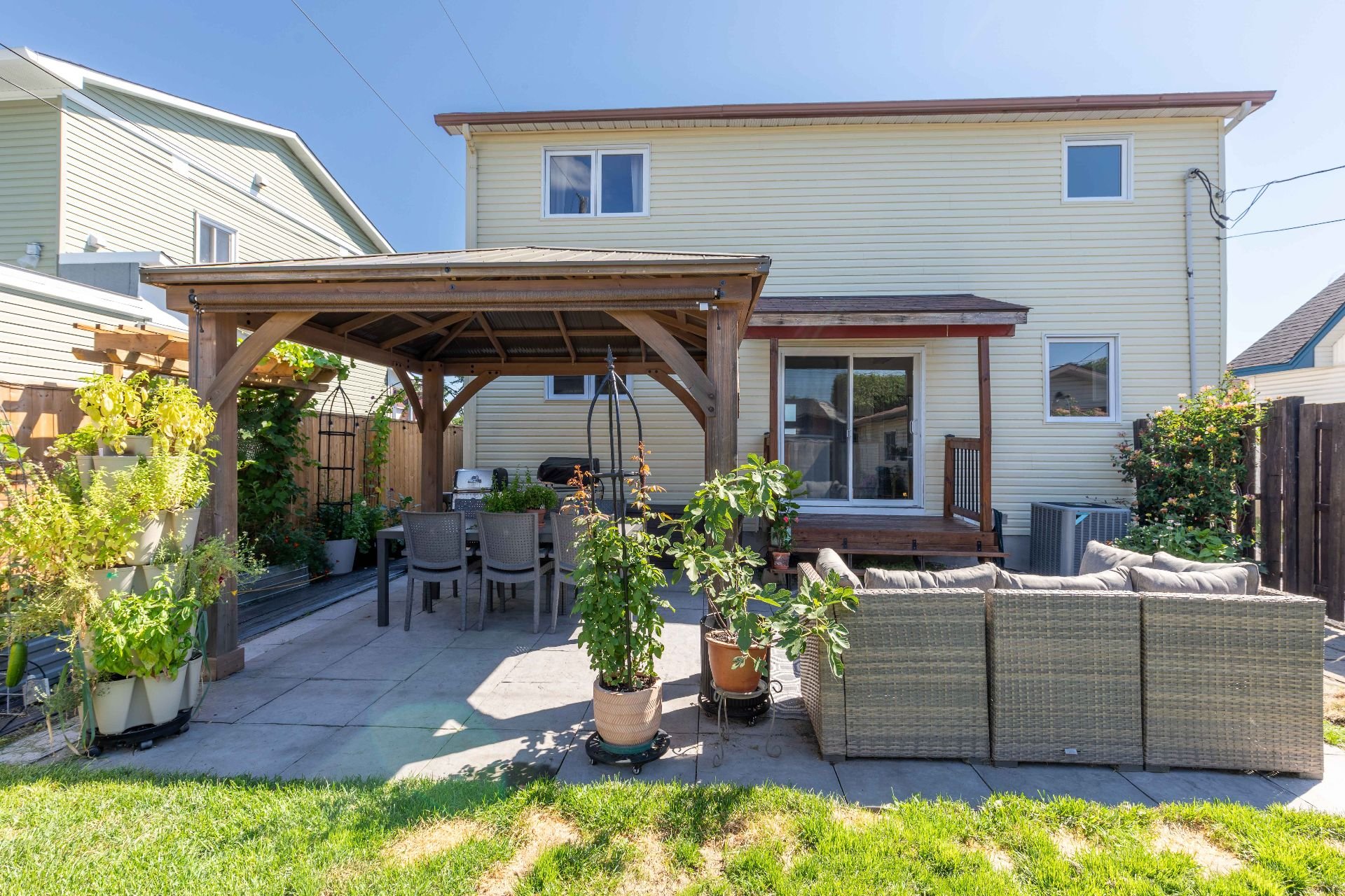 Face arrière - Facade arriere