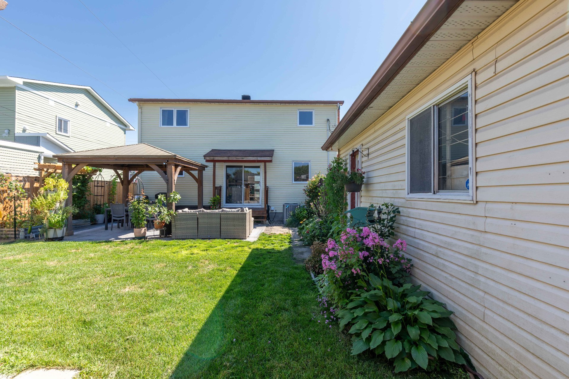 Face arrière - Facade arriere