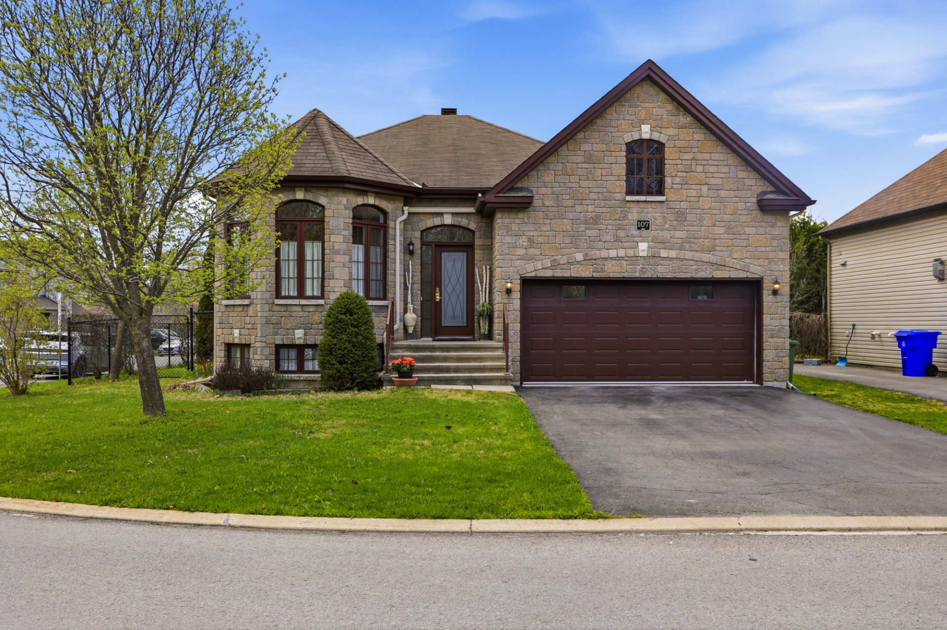 107 Rue Clarence 