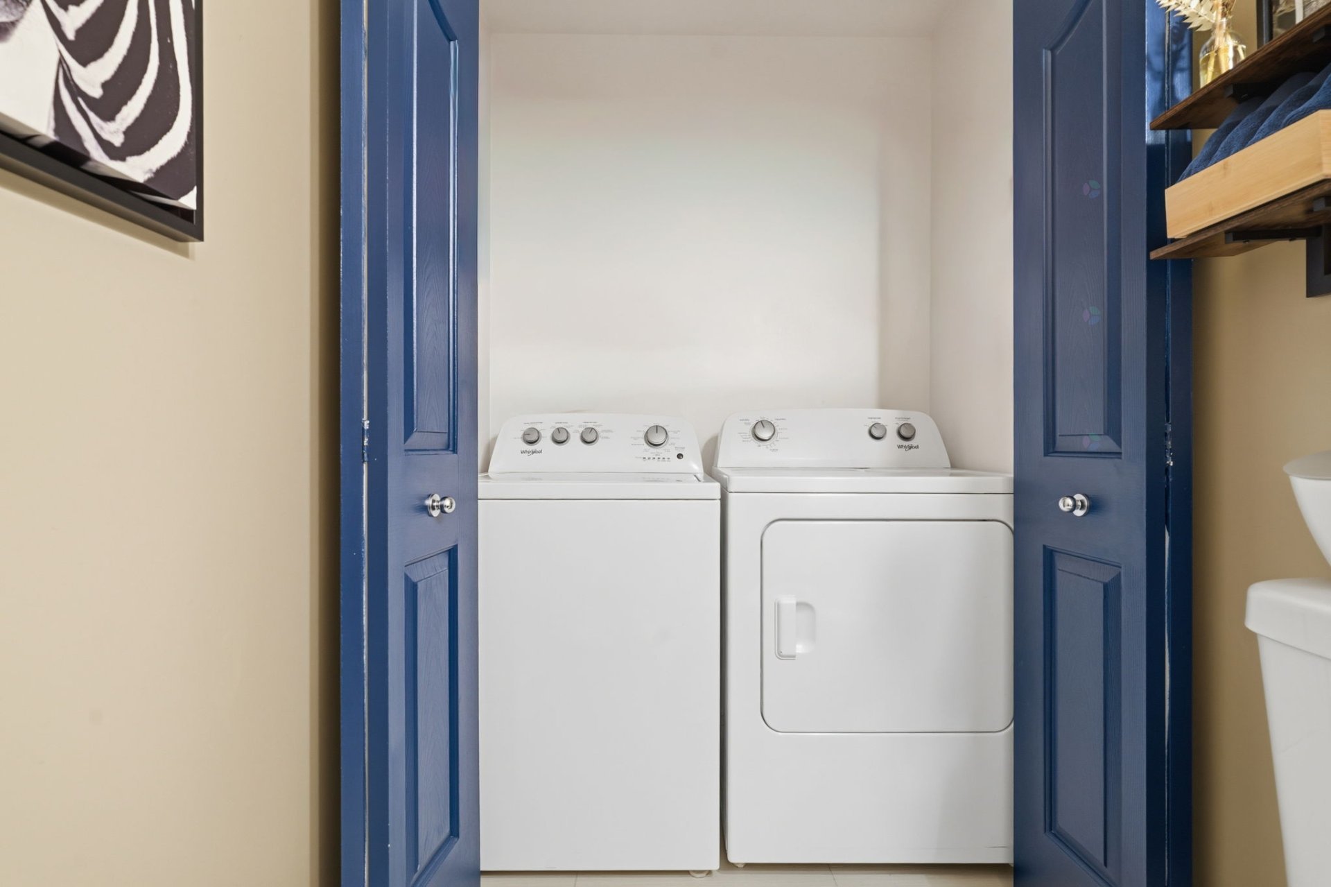 Powder room