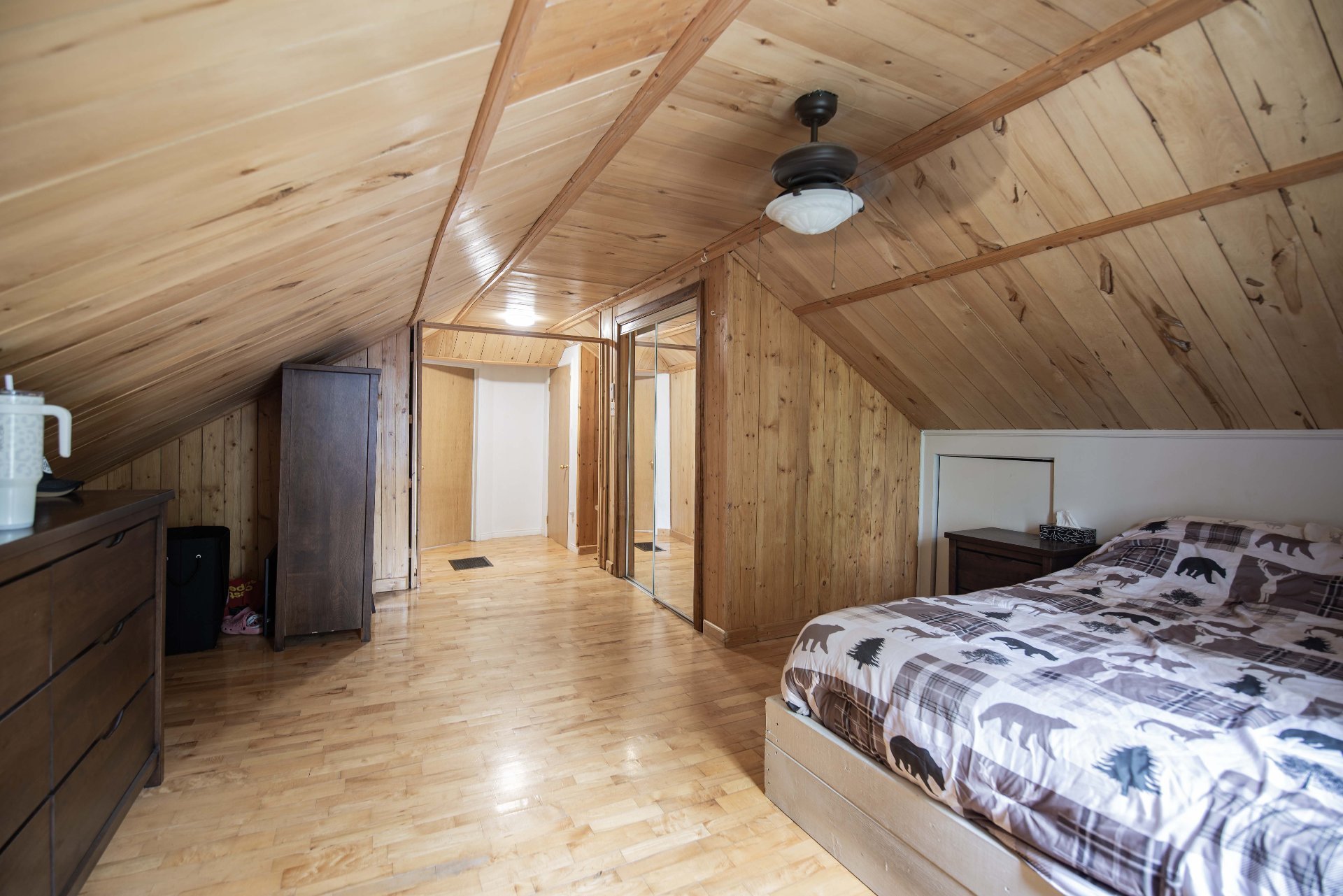 Chambre à coucher principale