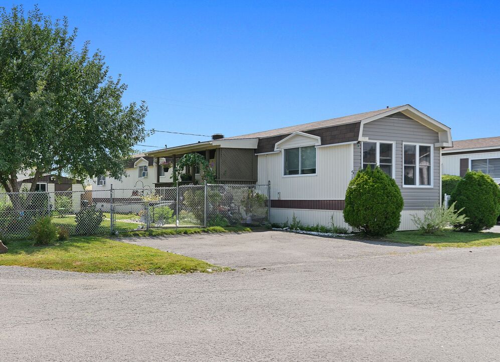 51 11e Avenue O. 