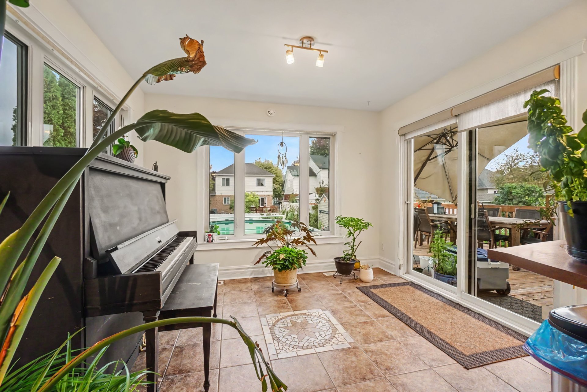 Solarium/Sunroom