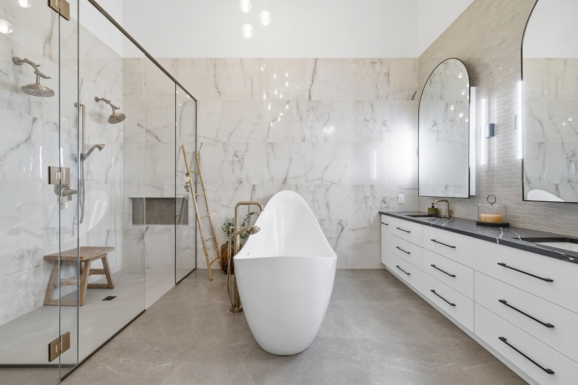 Ensuite bathroom
