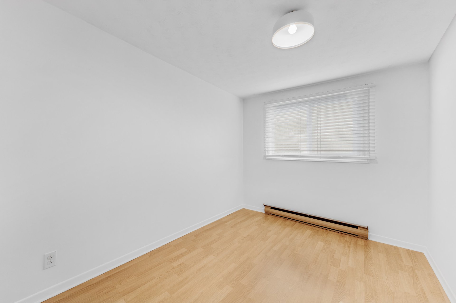 Non-compliant / or office