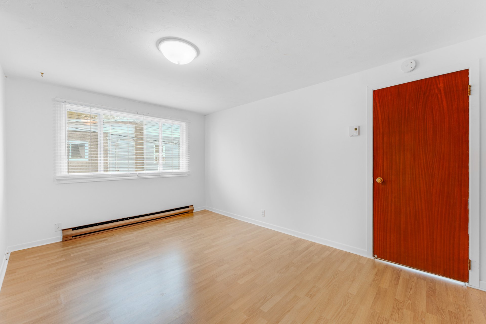 Non-compliant / or office