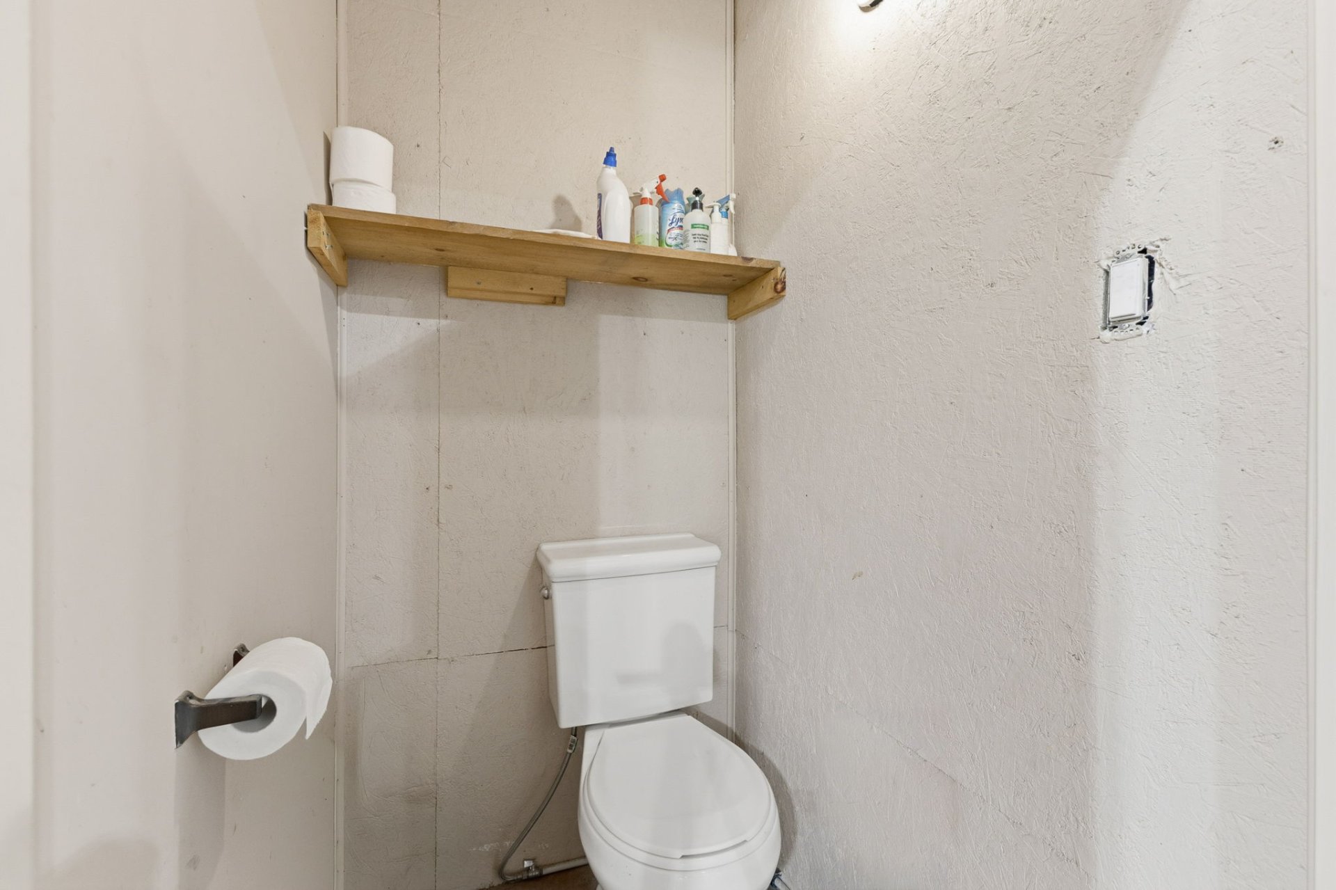 Powder room