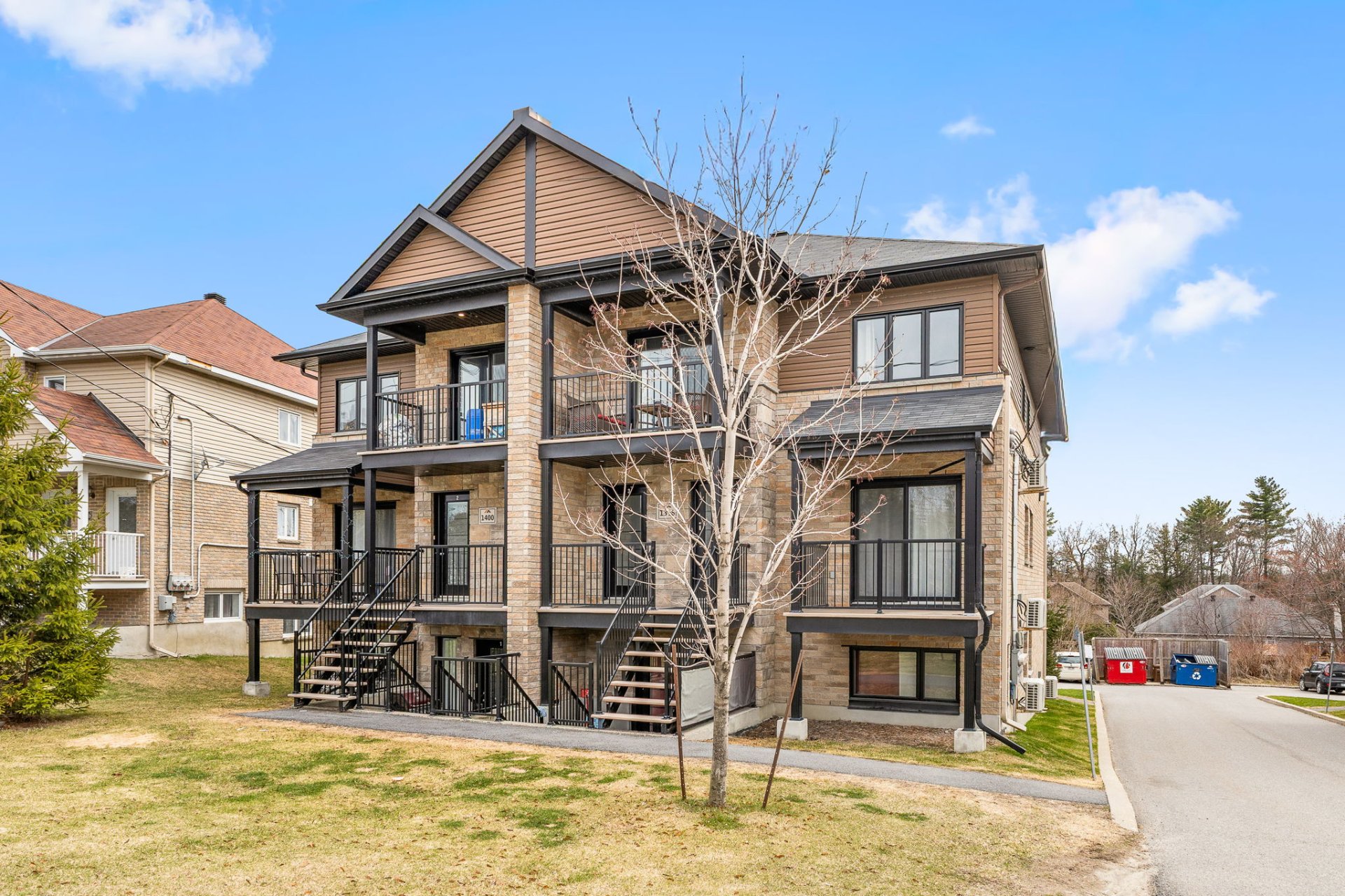 1396 Boul. Maloney E. 4