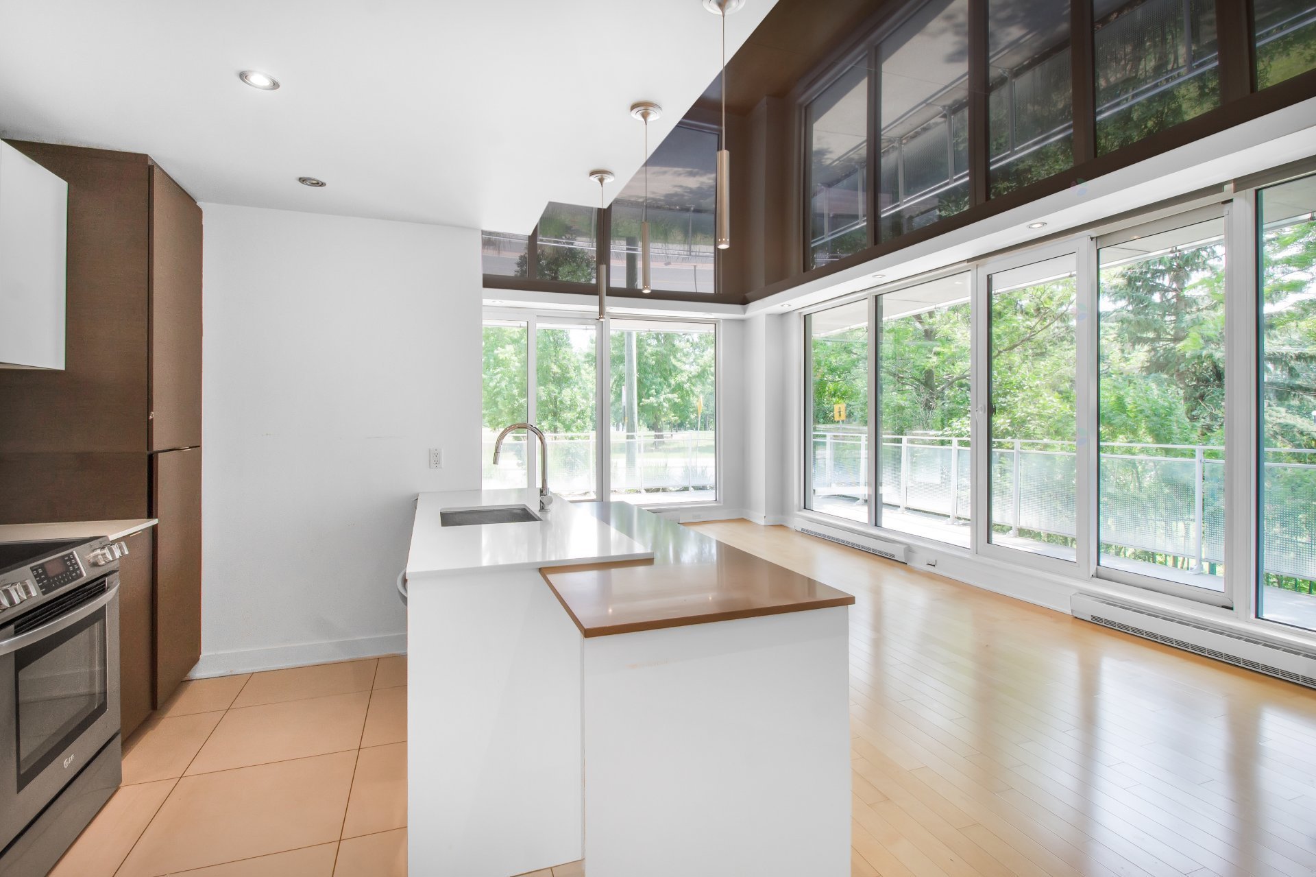 185 Rue Laurier 109 — photo 2