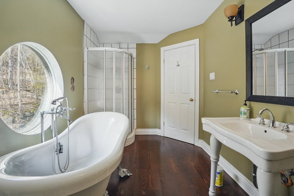 Salle de bains attenante à la CCP