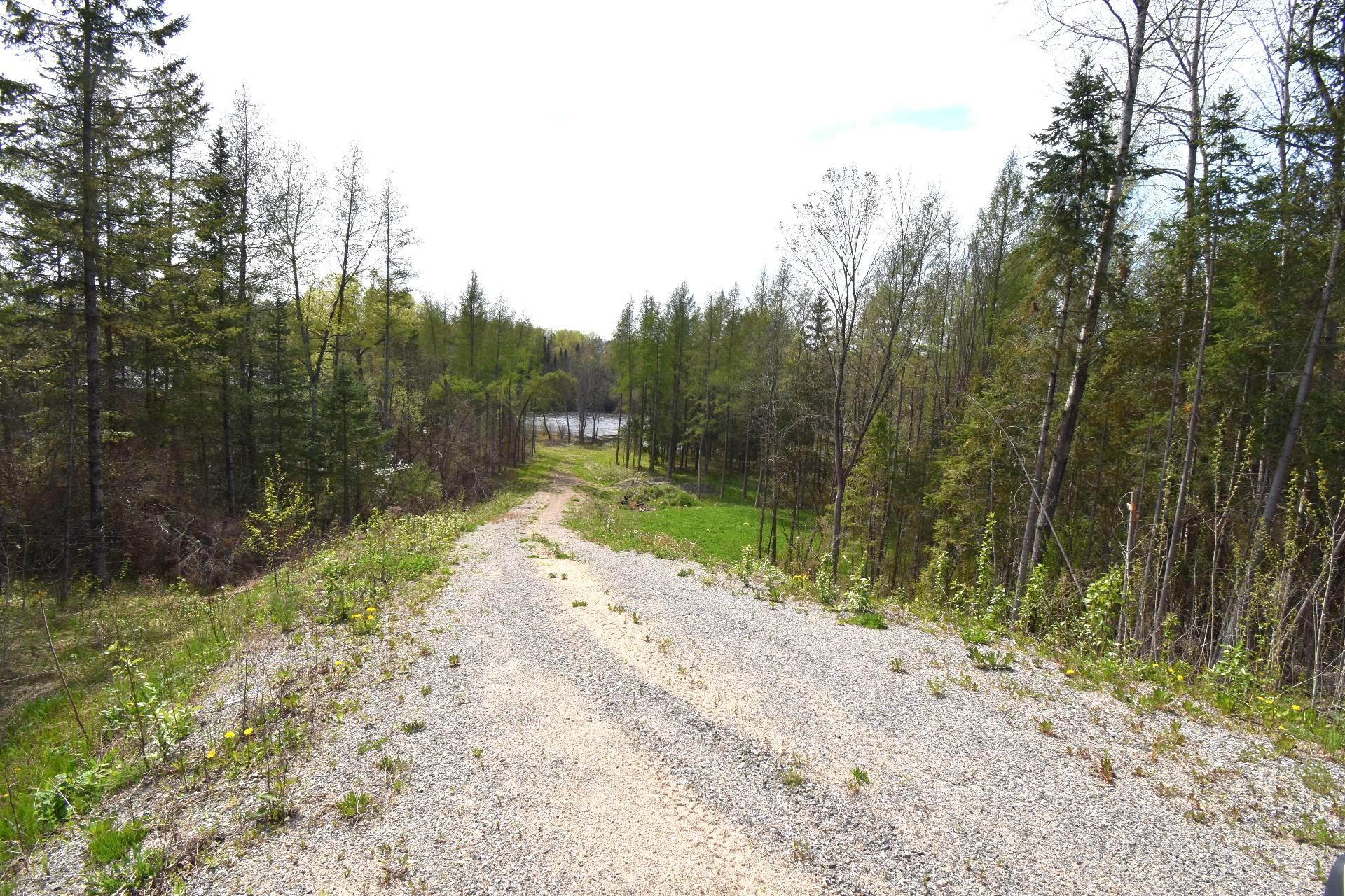 Autre - Chemin d'entrée
