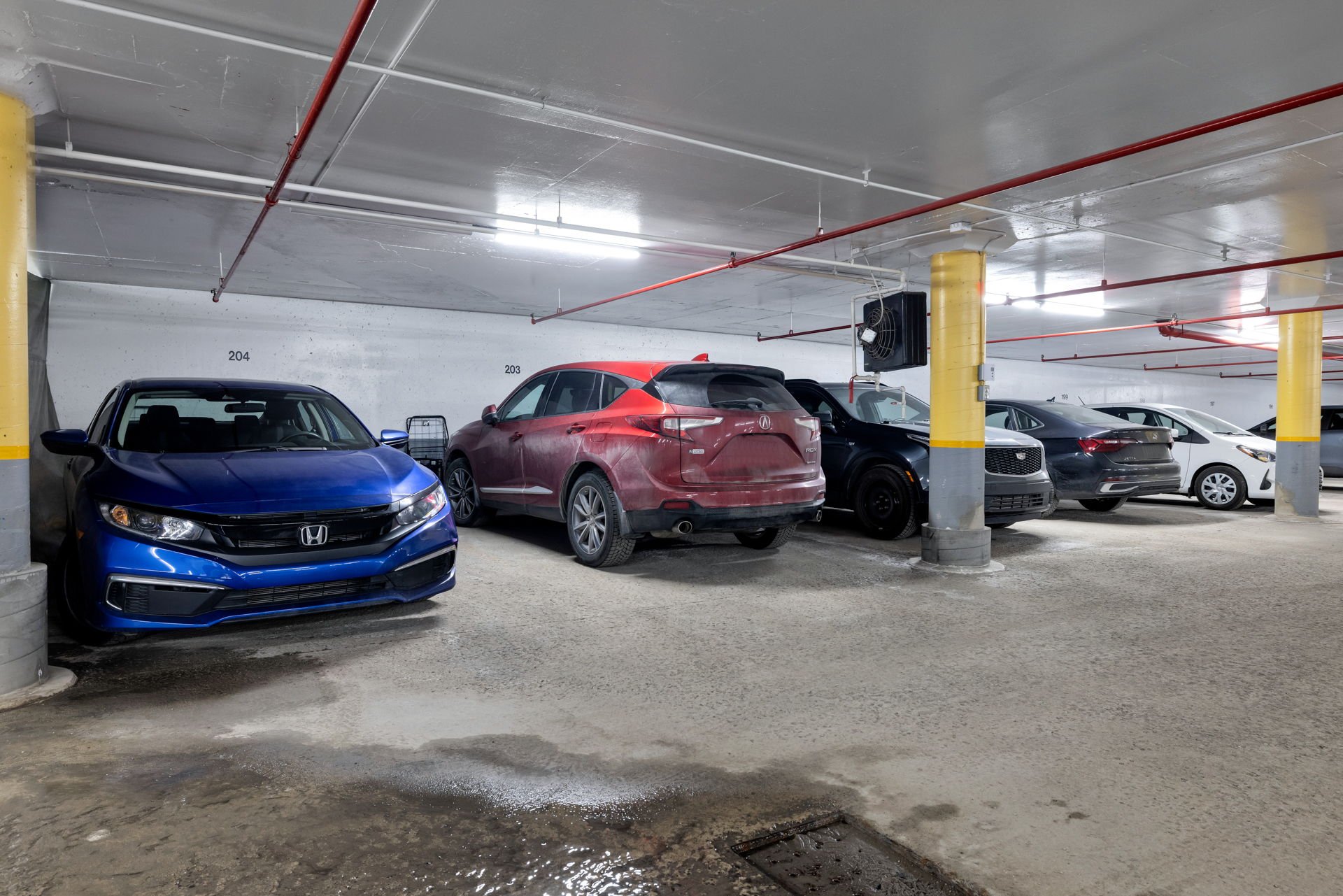 Stationnement - Stationnement #203 au niveau G3