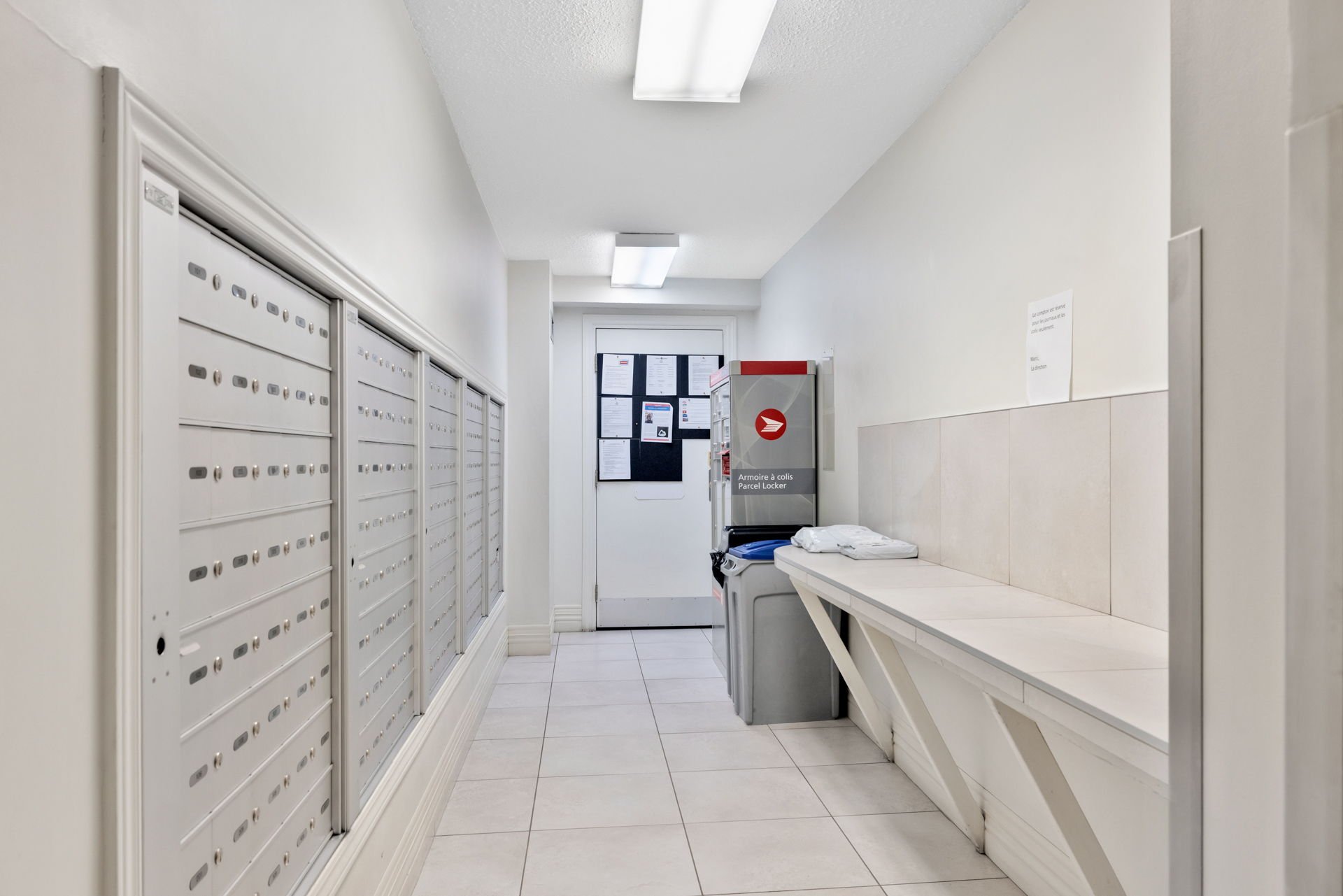 Autre - Lobby / Poste