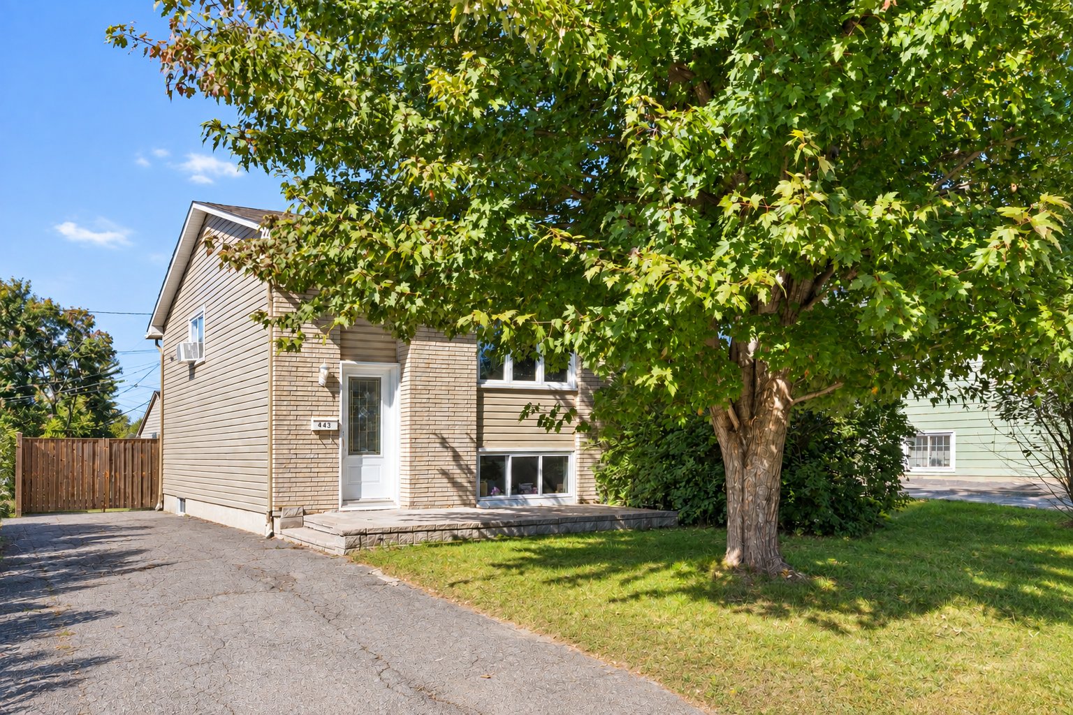 443 Rue Dubeau 