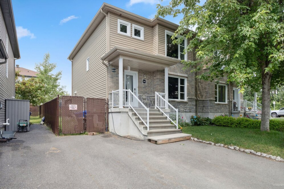 149 Rue Marcelle-Ferron 