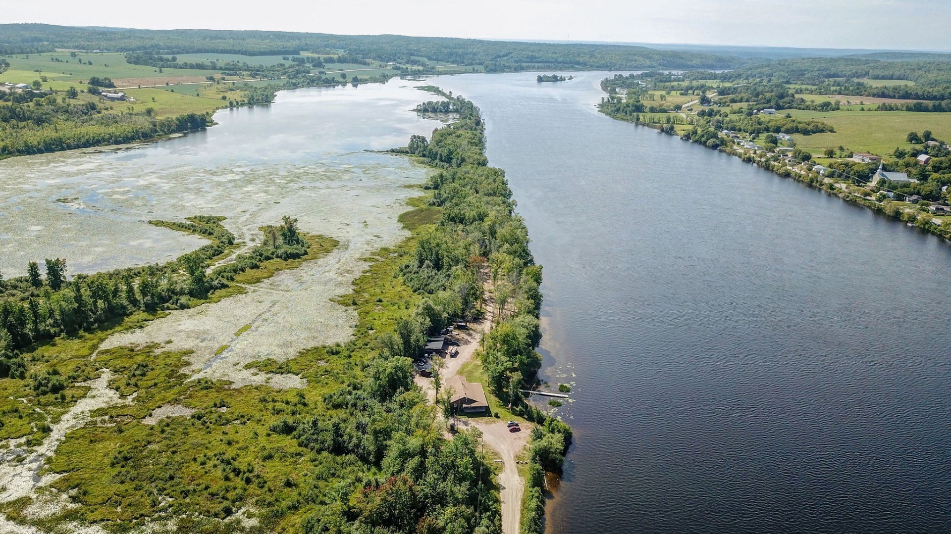Vue sur l'eau