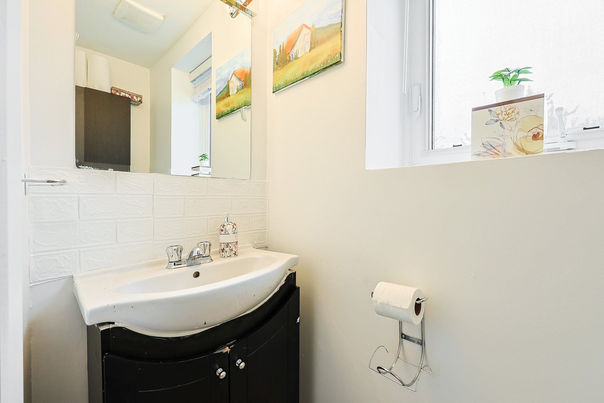Powder room