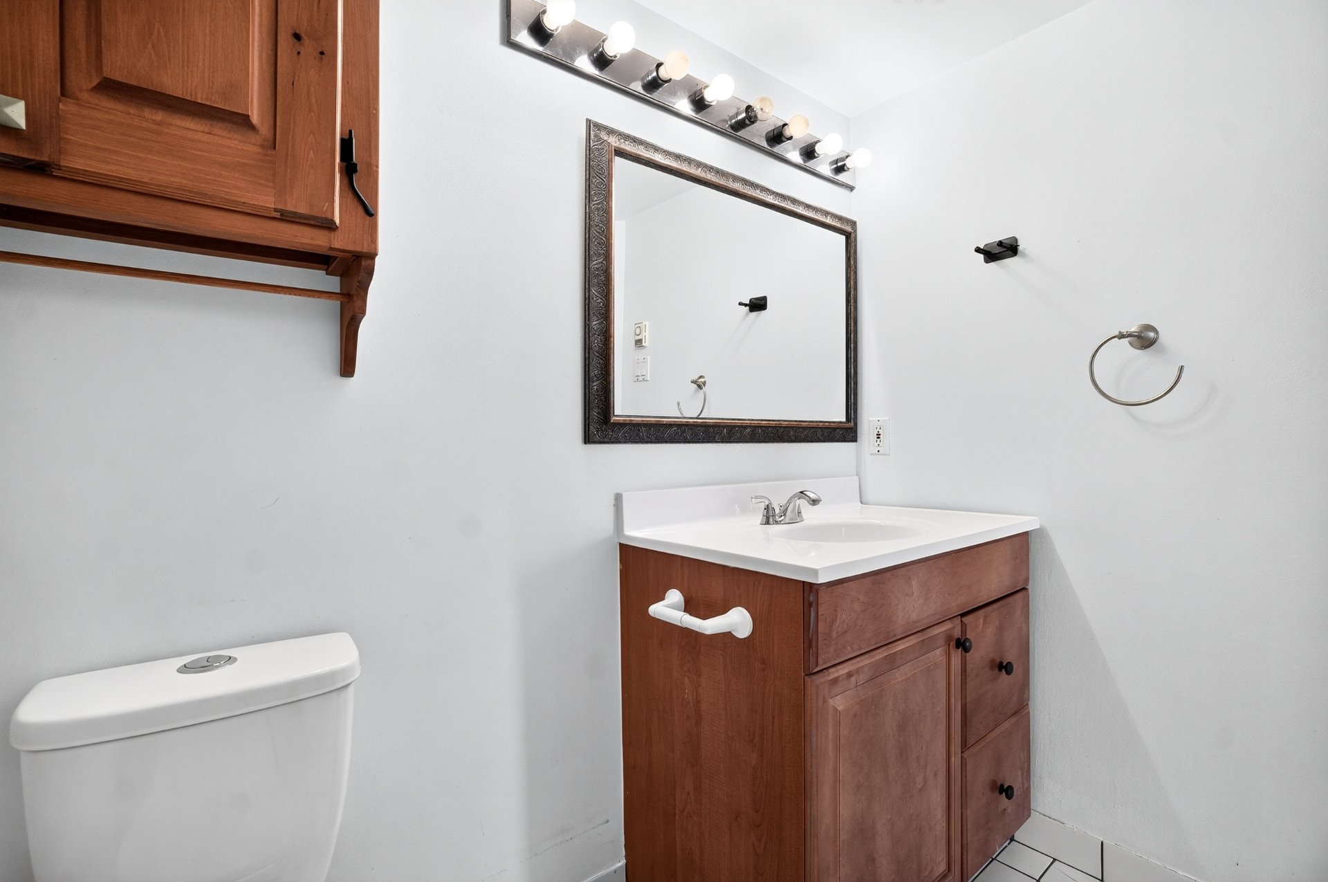 Powder room