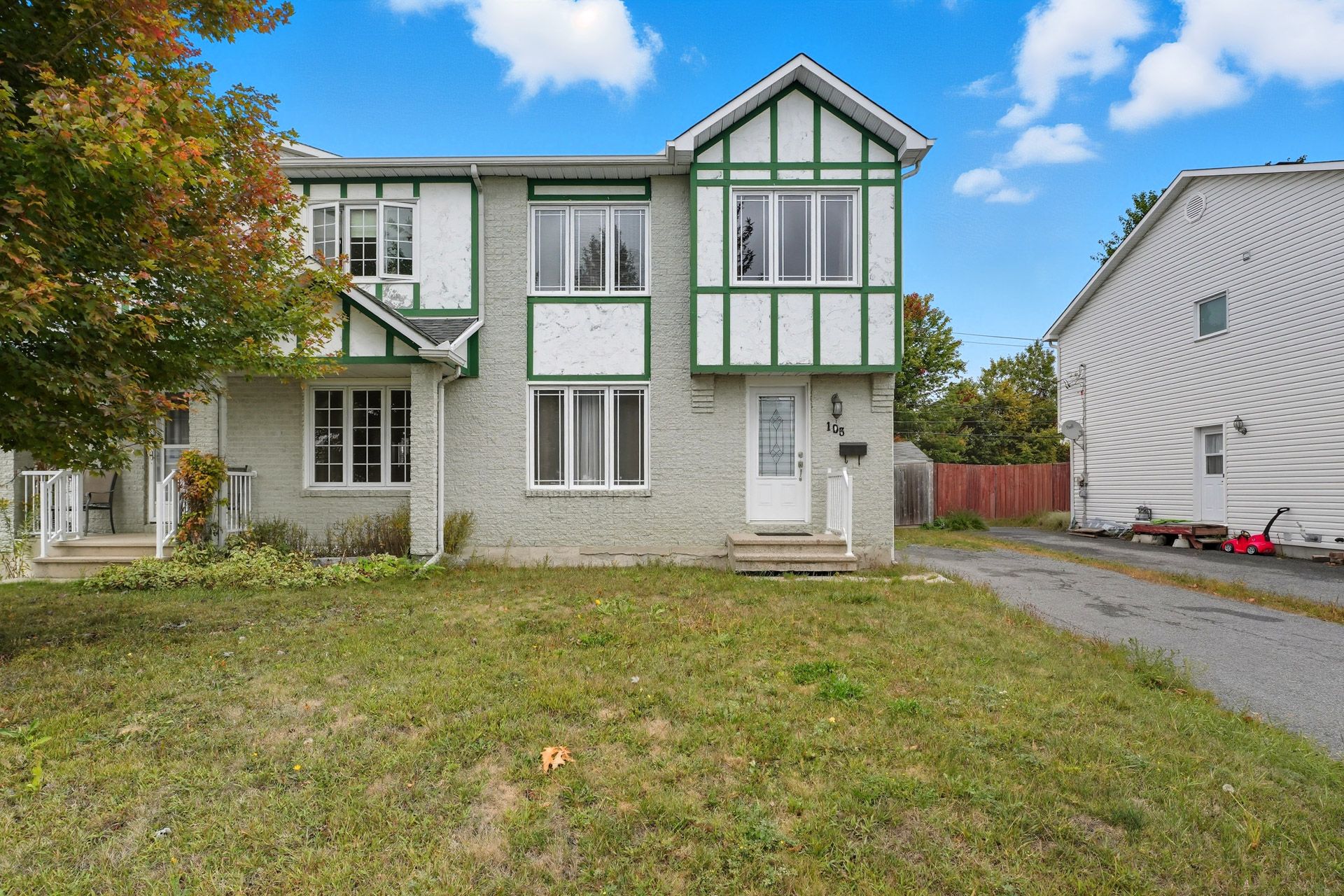 123 Rue de Castagnier 