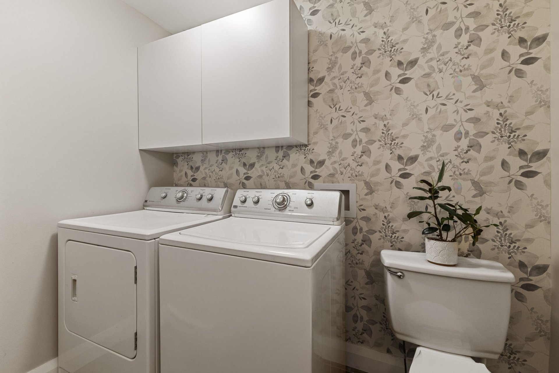 Powder room