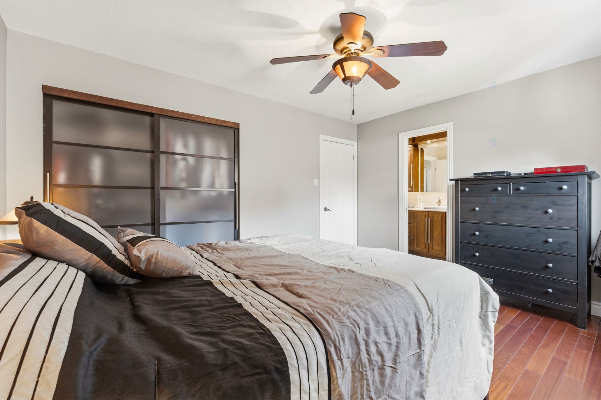 Chambre à coucher principale