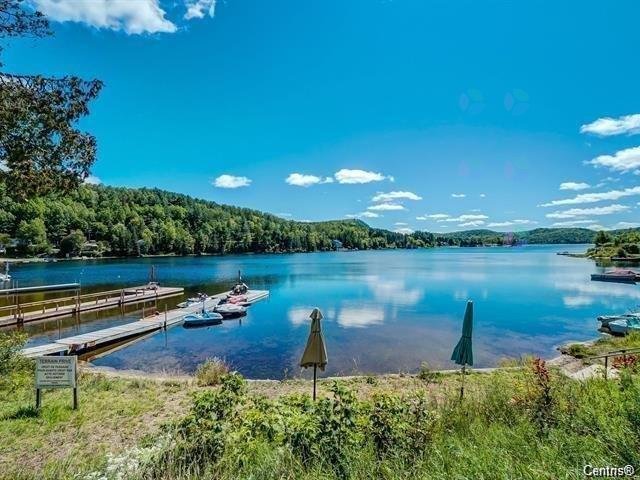 Accès au plan d'eau