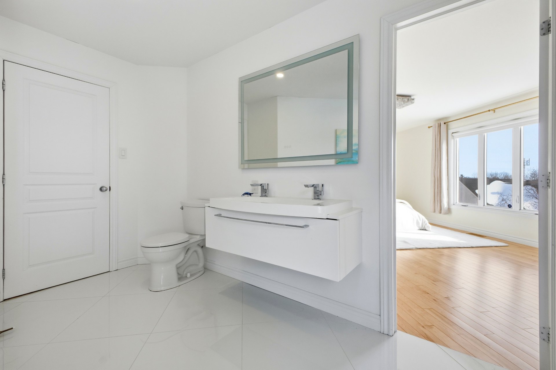 Salle de bains attenante à la CCP