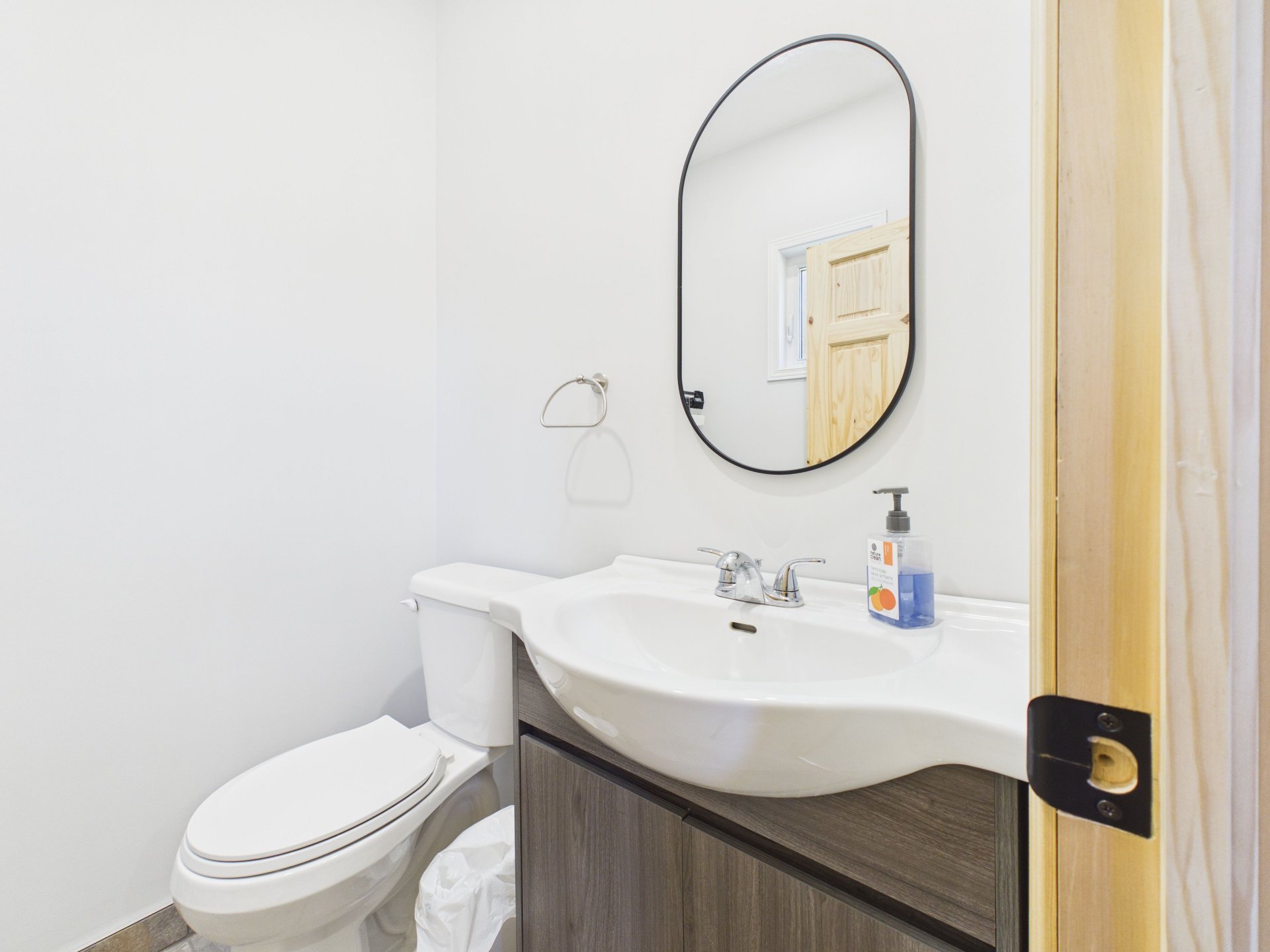 Powder room