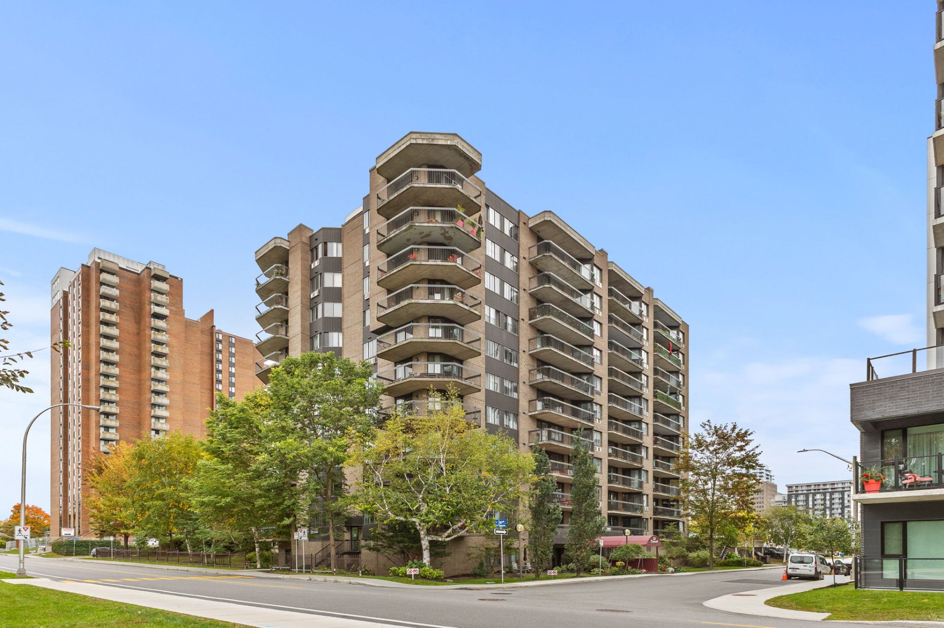 50 Rue Dussault 706
