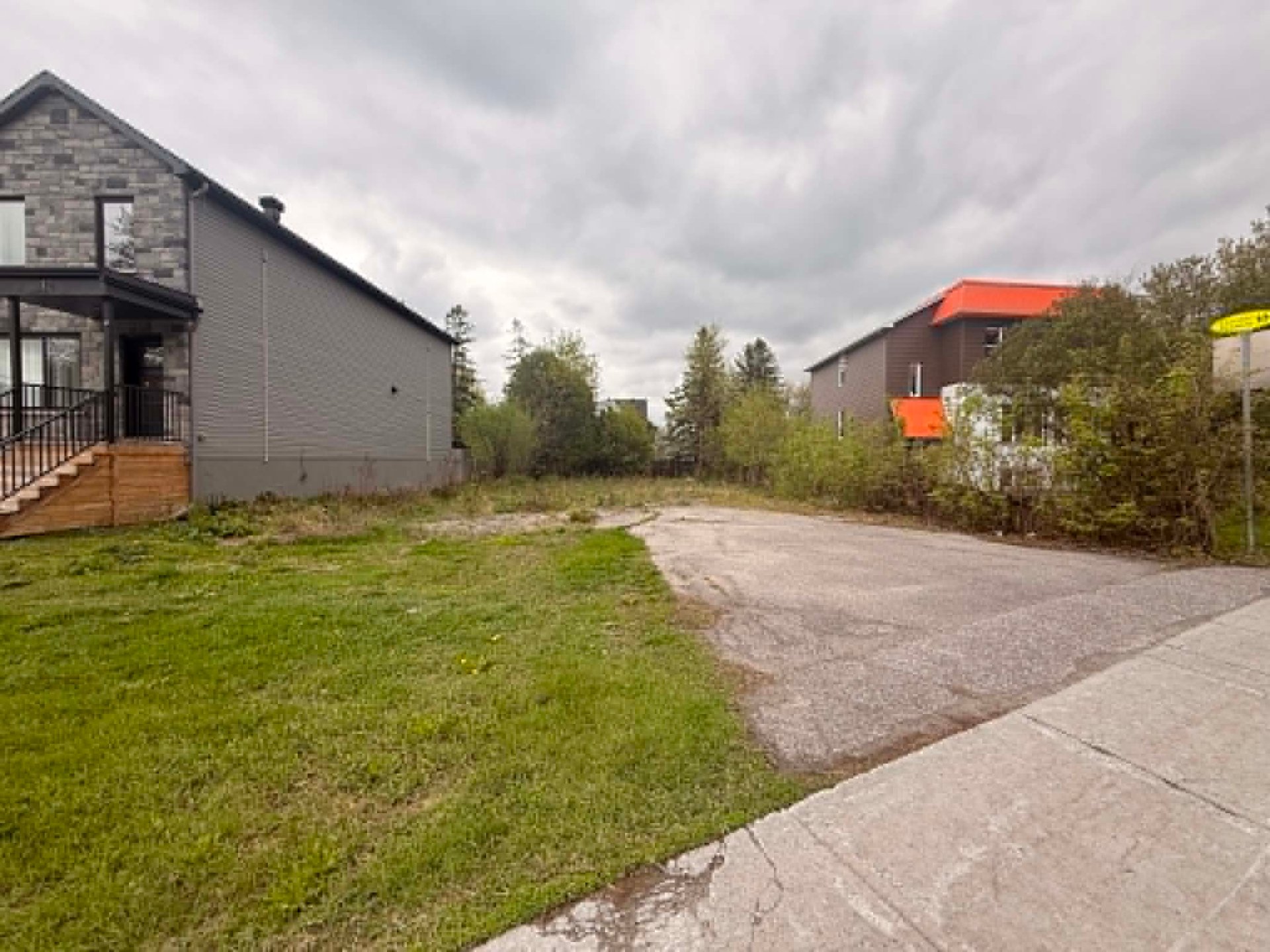 Land/Lot