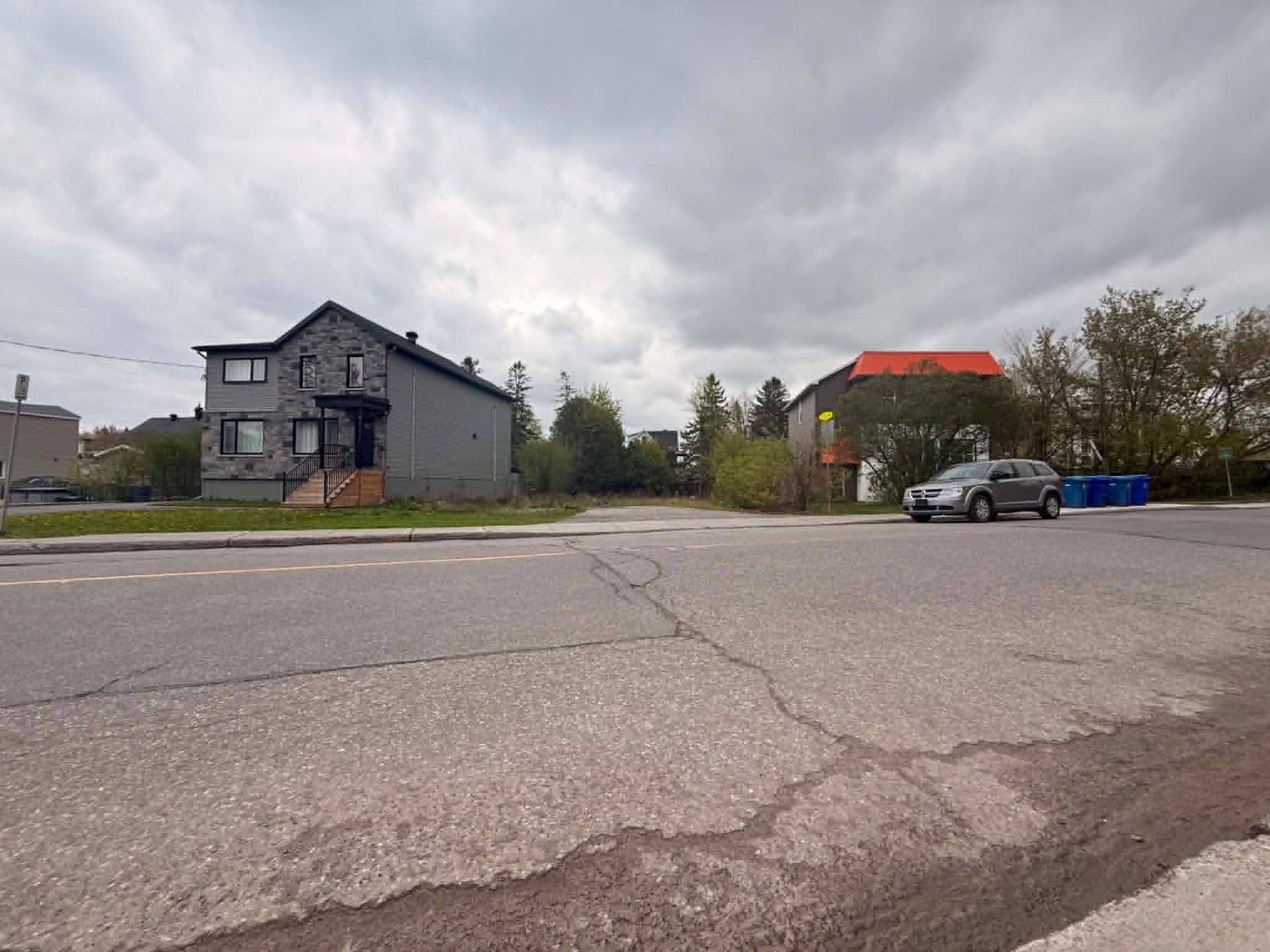 Land/Lot