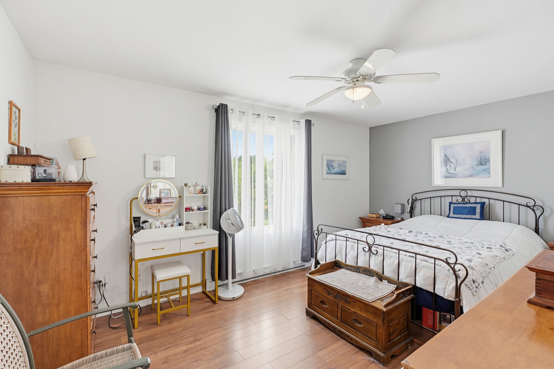Master bedroom