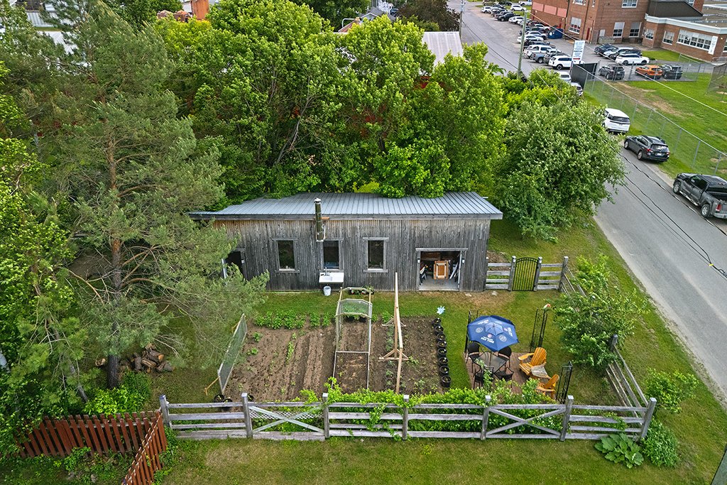 Shed