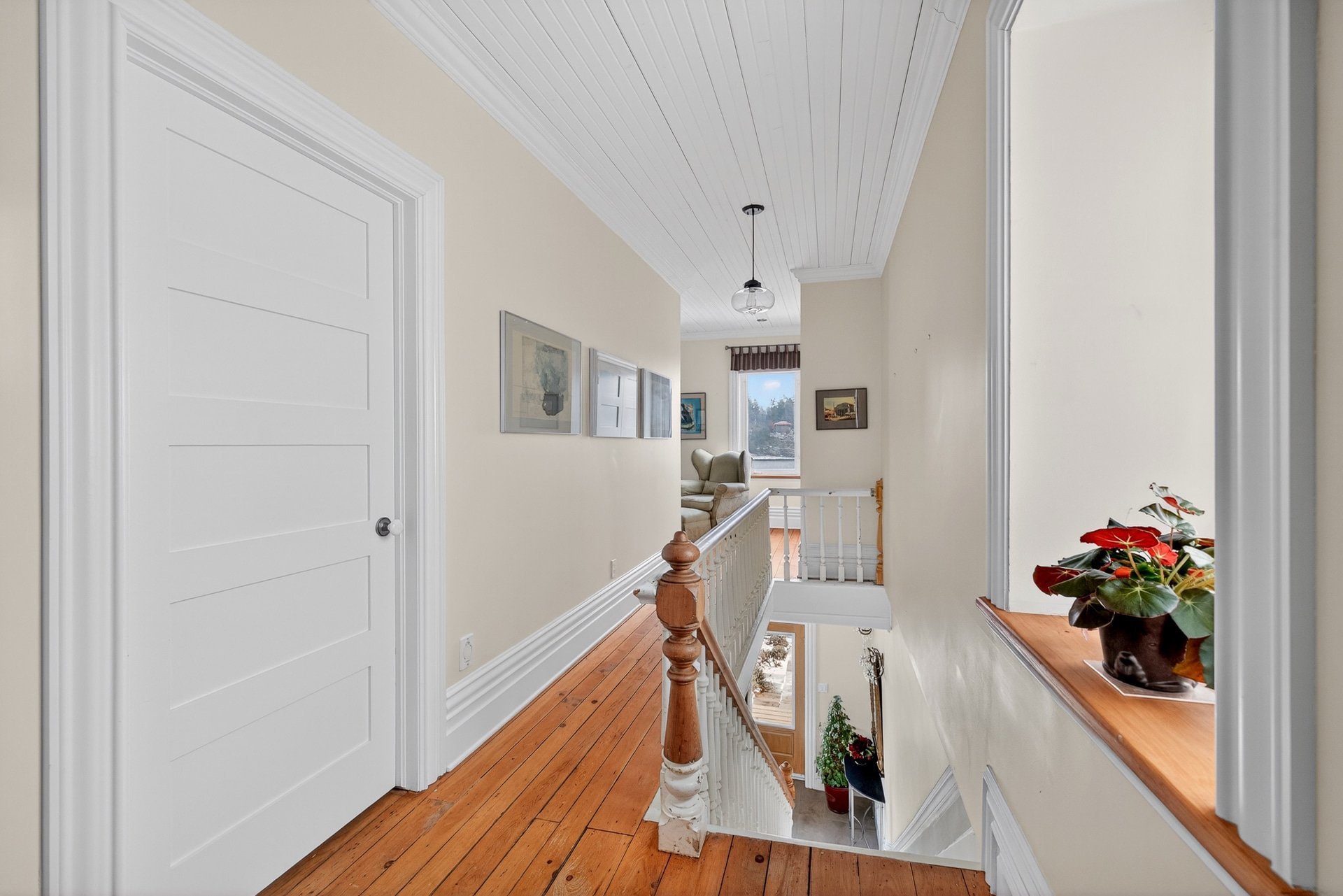 Staircase - 2nd floor