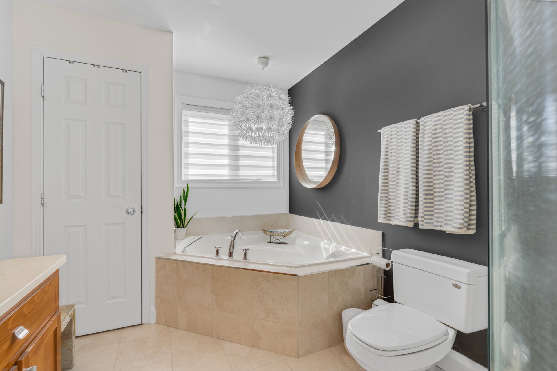 Salle de bains attenante à la CCP