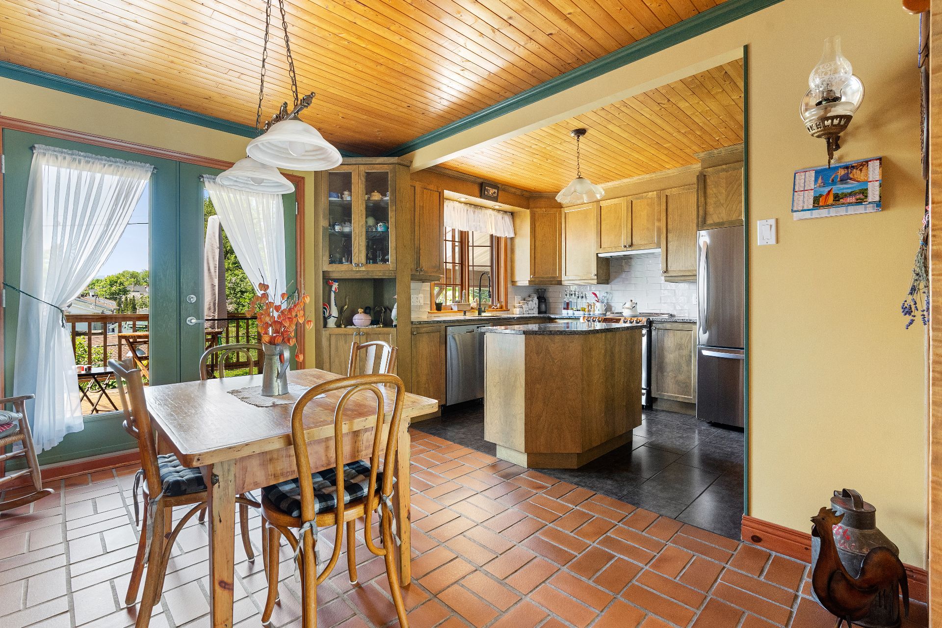Dining room
