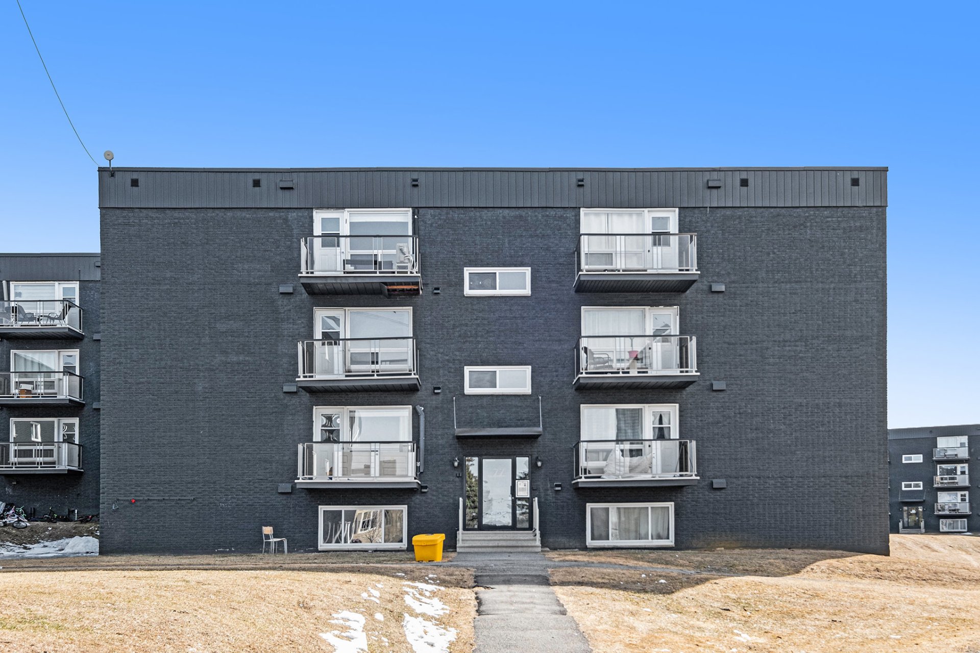 77 Rue Pearson 102