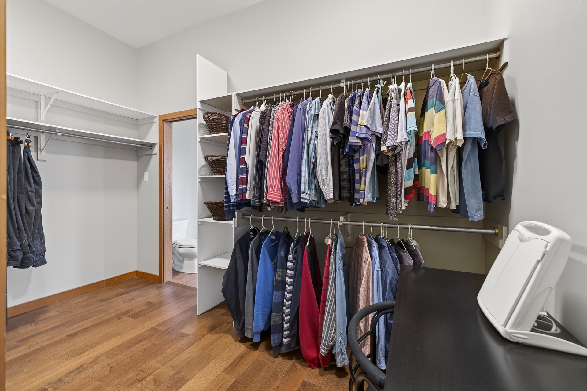 Walk-in closet