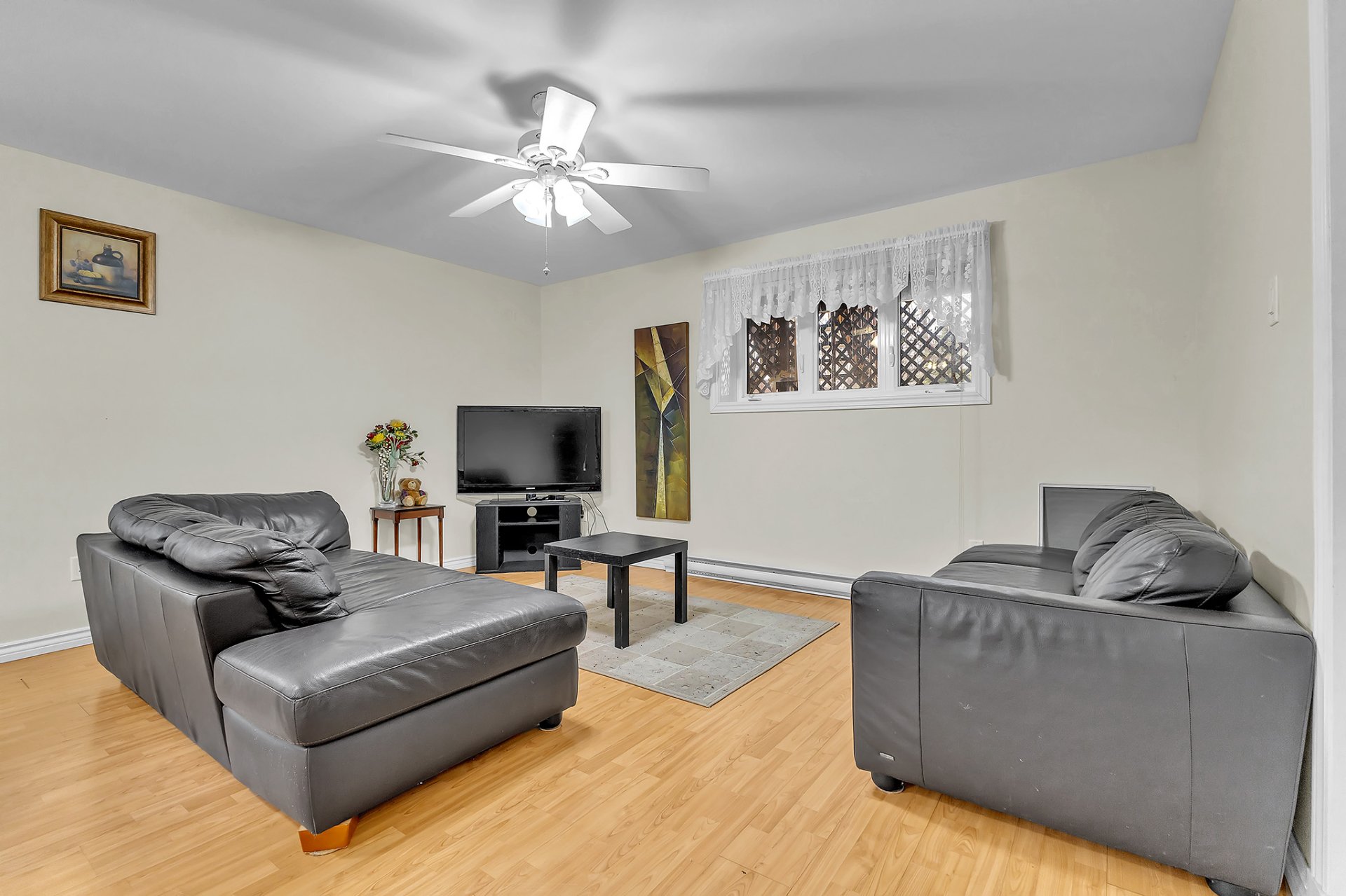 Salon - intergénérationnelle