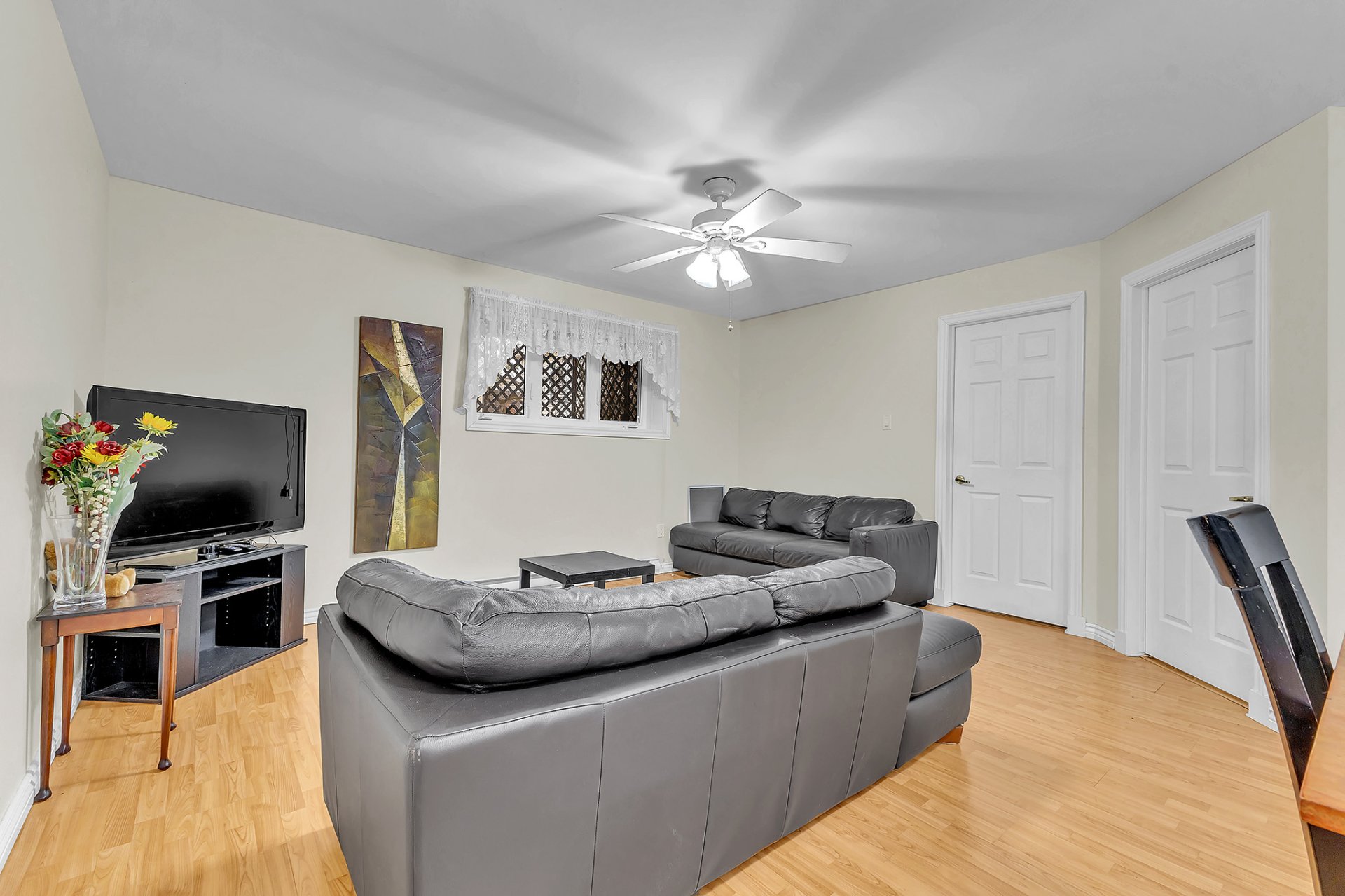 Salon - intergénérationnelle