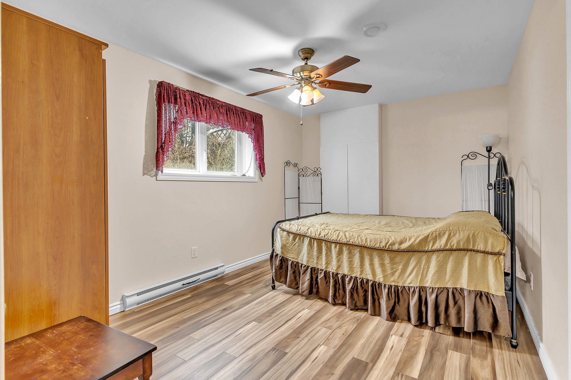 Chambre à coucher principale - intergénérationnelle