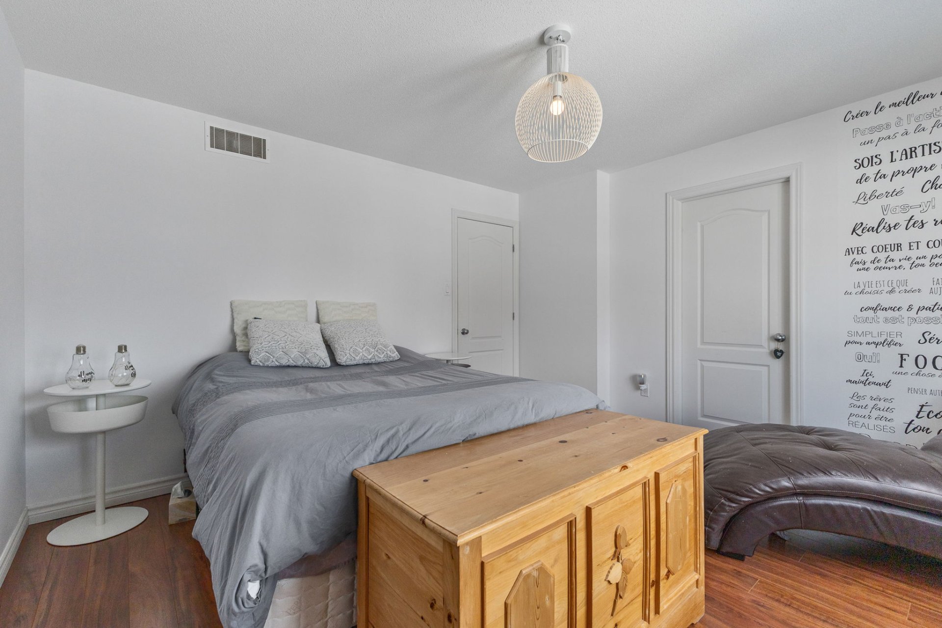 Chambre à coucher principale