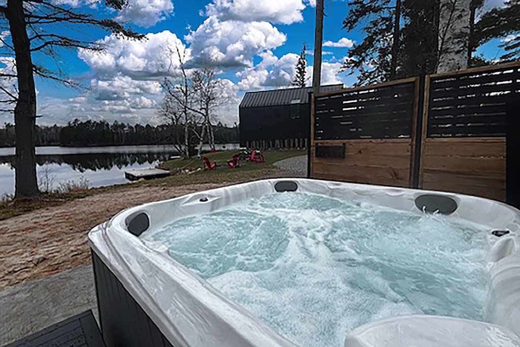 Hot tub