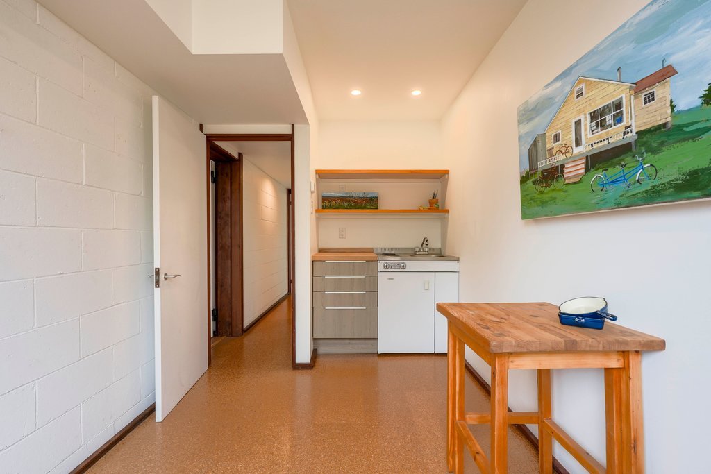 Kitchenette