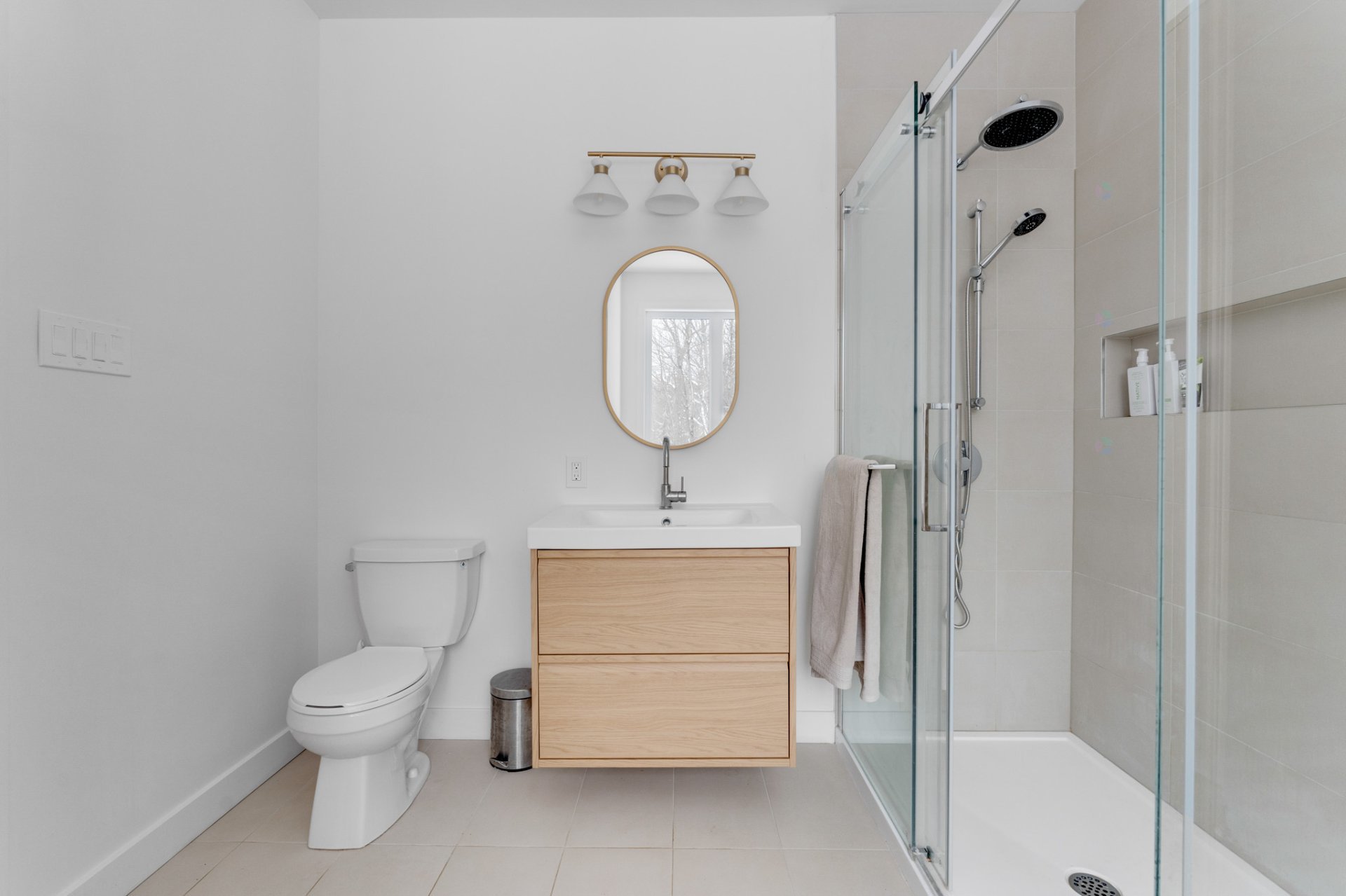Ensuite bathroom