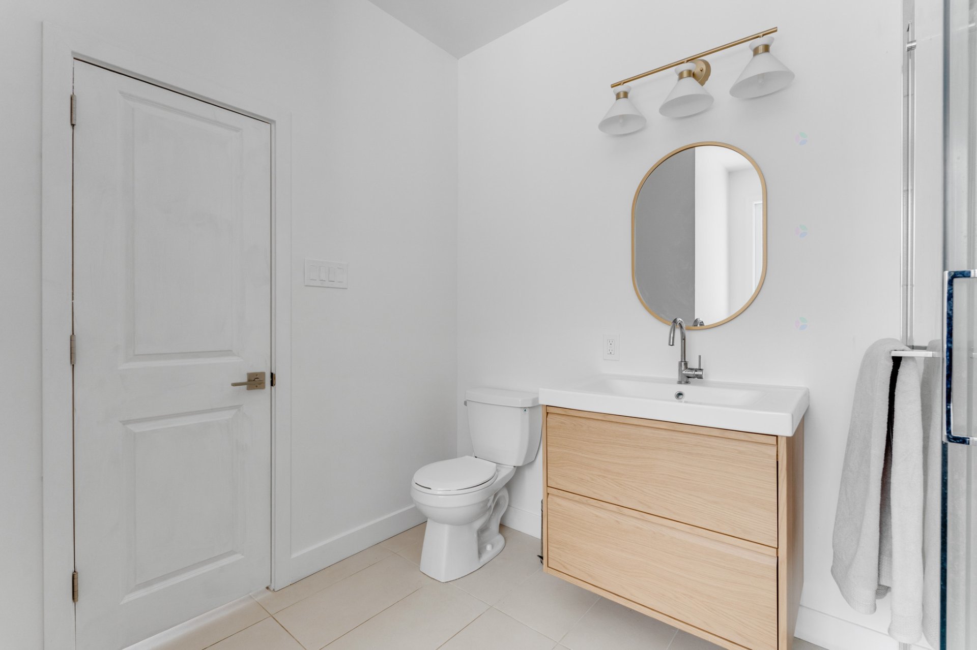 Ensuite bathroom